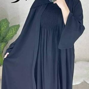 Dress/ abaya
